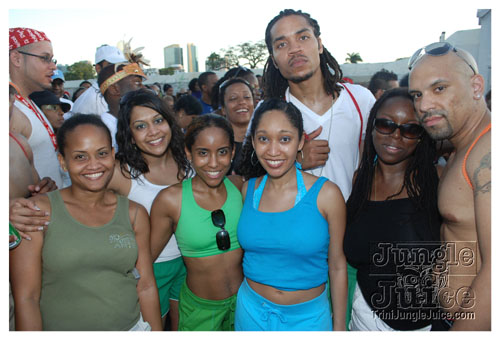 tribe_mon_2009_pt2-287