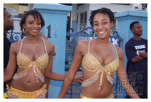 tribe_mon_2009_pt2-300