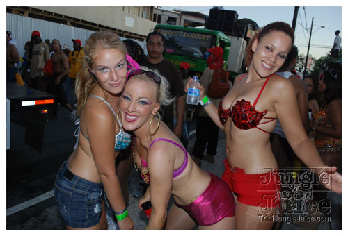 tribe_mon_2009_pt2-309