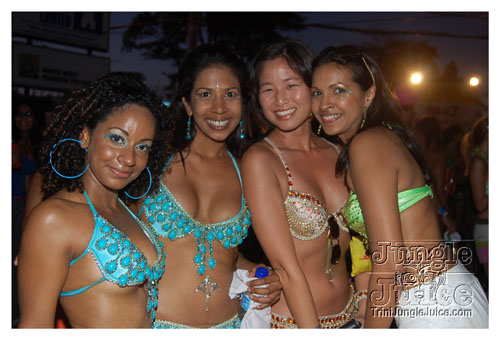 tribe_mon_2009_pt2-335