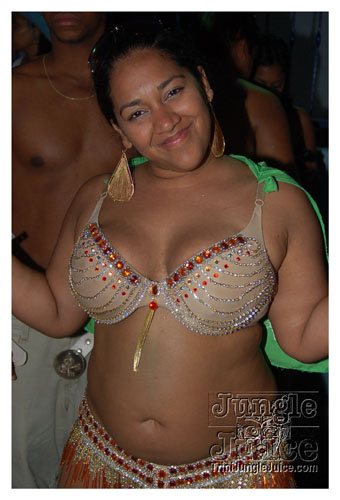 tribe_mon_2009_pt2-336