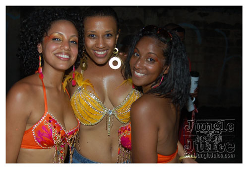 tribe_mon_2009_pt2-355