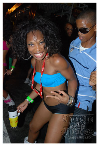 tribe_mon_2009_pt2-358