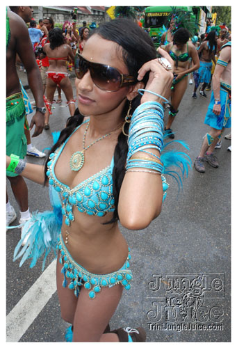 tribe_tue_2009_pt1-005