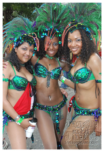 tribe_tue_2009_pt1-086