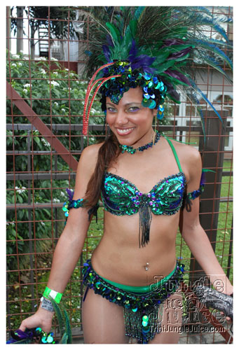 tribe_tue_2009_pt1-143