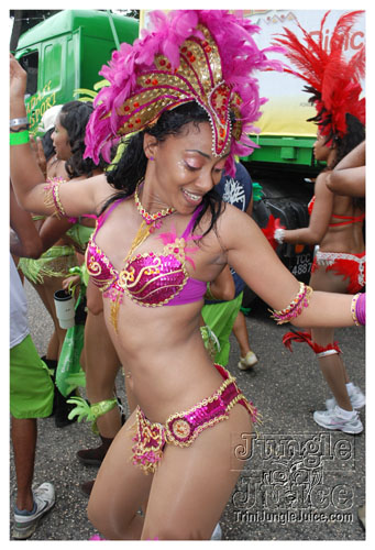 tribe_tue_2009_pt1-149