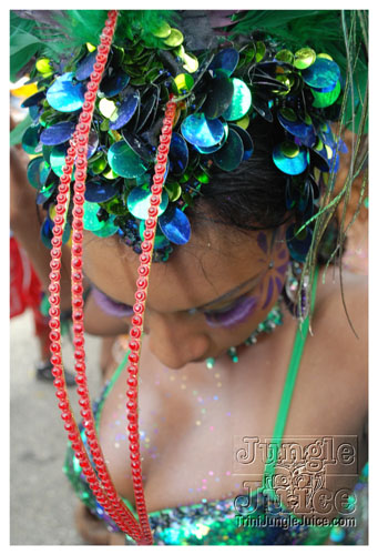 tribe_tue_2009_pt1-210