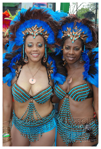 tribe_tue_2009_pt1-212