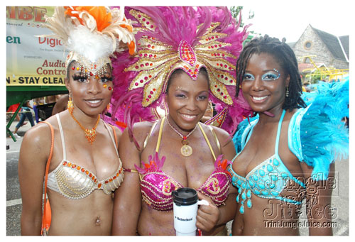 tribe_tue_2009_pt1-221