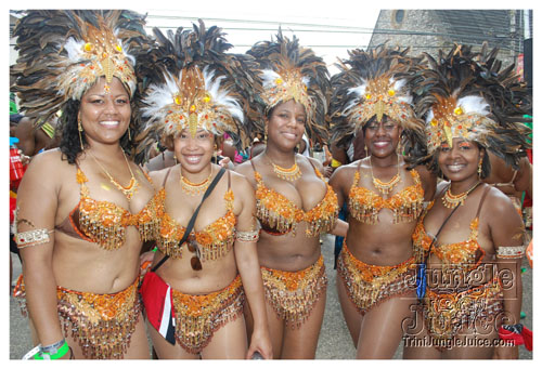 tribe_tue_2009_pt1-245