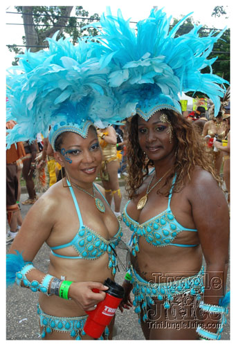 tribe_tue_2009_pt1-246