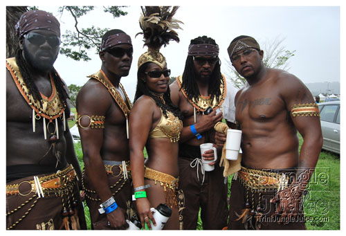 tribe_tue_2009_pt1-256