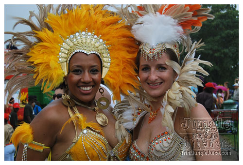 tribe_tue_2009_pt1-260