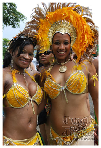 tribe_tue_2009_pt1-267