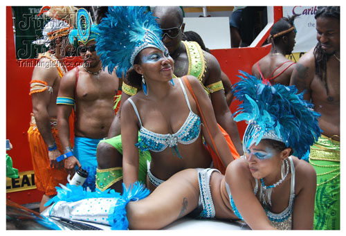 tribe_tue_2009_pt1-268