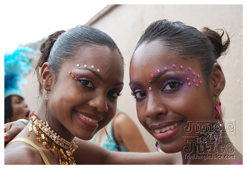 tribe_tue_2009_pt2-008