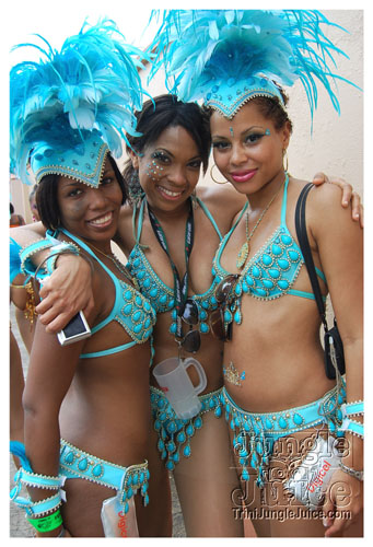 tribe_tue_2009_pt2-039