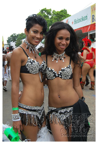 tribe_tue_2009_pt2-067