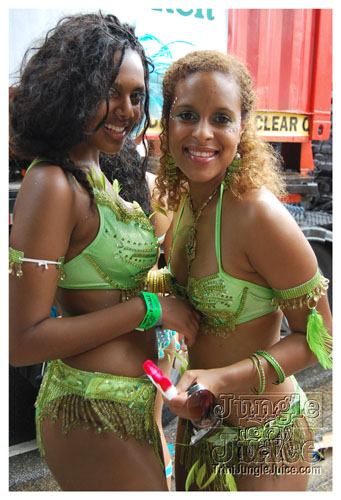 tribe_tue_2009_pt2-092