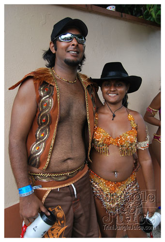 tribe_tue_2009_pt2-101