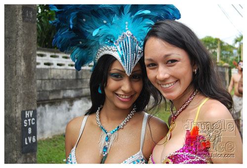 tribe_tue_2009_pt2-117