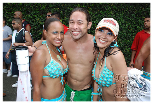 tribe_tue_2009_pt2-145