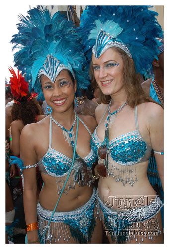 tribe_tue_2009_pt2-181