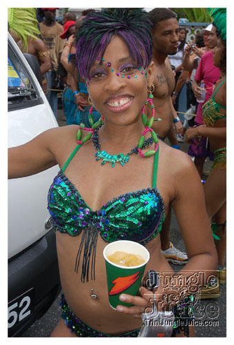 tribe_tue_2009_pt2-202