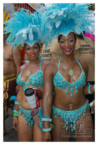 tribe_tue_2009_pt2-216