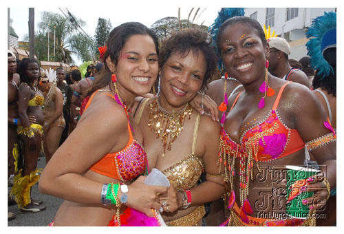 tribe_tue_2009_pt2-223