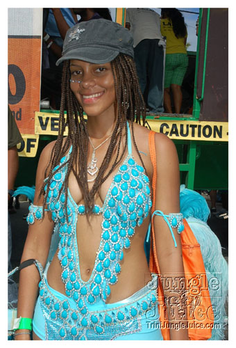 tribe_tue_2009_pt2-238