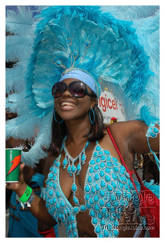 tribe_tue_2009_pt2-239