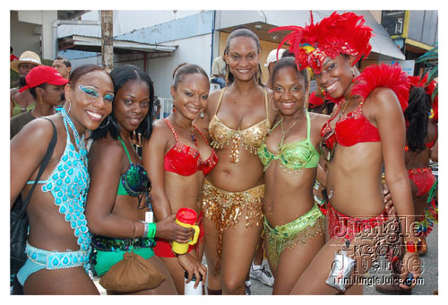 tribe_tue_2009_pt2-246