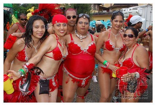 tribe_tue_2009_pt2-261