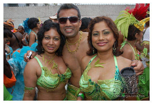 tribe_tue_2009_pt2-269