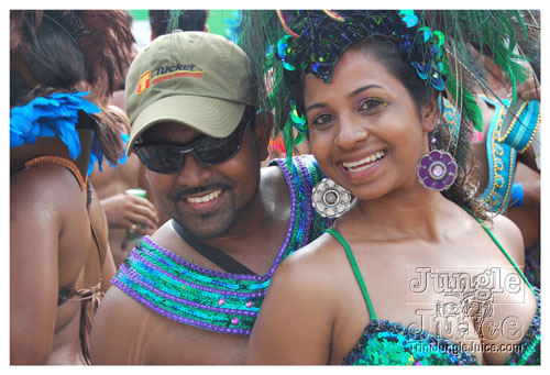 tribe_tue_2009_pt2-292