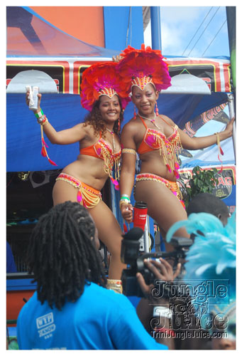 tribe_tue_2009_pt2-298