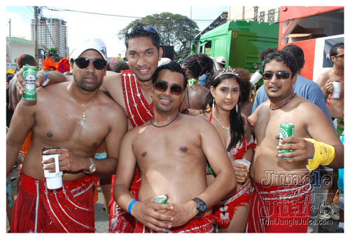 tribe_tue_2009_pt2-300