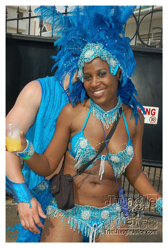 tribe_tue_2009_pt2-310