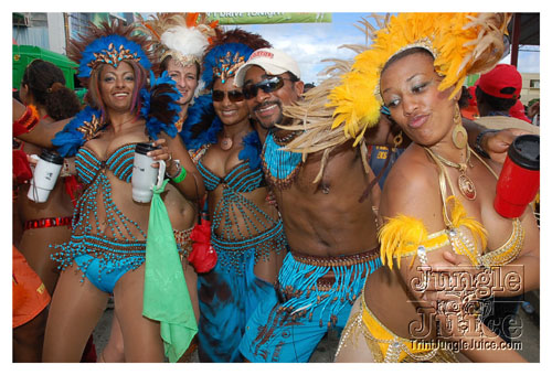 tribe_tue_2009_pt3-115