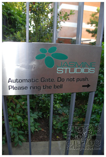 trini_luau_2009_aug22-005