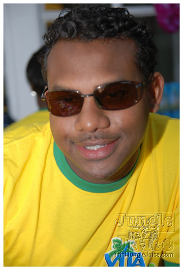 trini_luau_2009_aug22-013