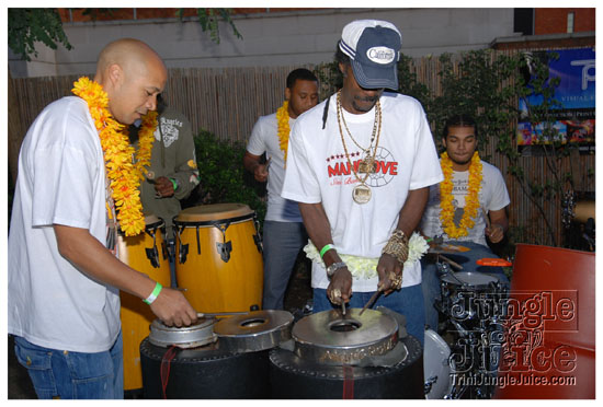 trini_luau_2009_aug22-057