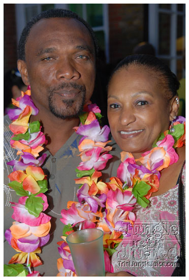 trini_luau_2009_aug22-061