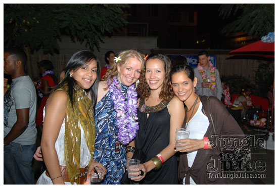 trini_luau_2009_aug22-075