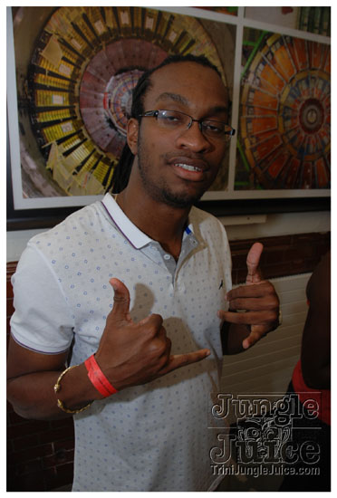 trini_luau_2009_aug22-086