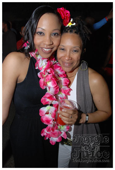 trini_luau_2009_aug22-103