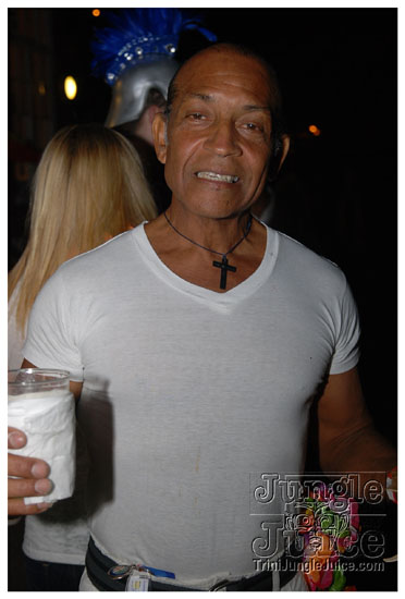 trini_luau_2009_aug22-116