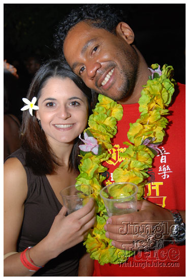trini_luau_2009_aug22-120